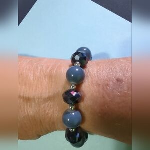Bracelet Dark Gray Glass Beaded Crystals 6.5-7 inches Handmade In The USA NWT